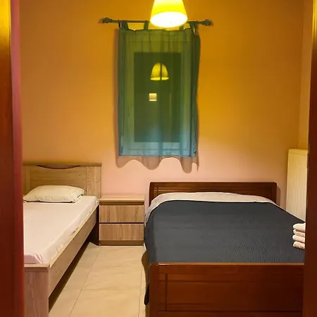 In Chalkidiki, Lakkoma Nea Kallikrateia